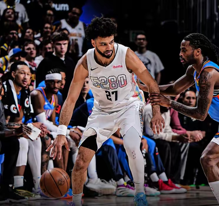 穆雷连续七场比赛得分超过惊险取胜，西班牙队挑战极限！(穆雷续约)